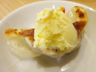 「餃子王」