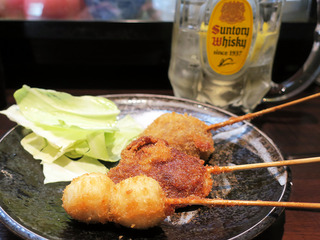 「七津屋」