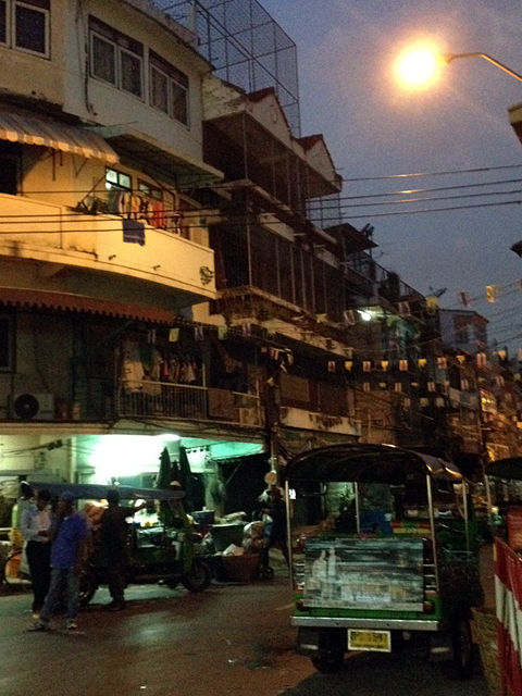 「Pak Klong Market」