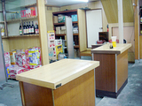 「石本酒店」店内