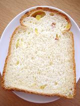 鳴門金時入り食パン