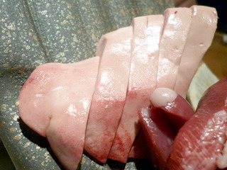 「六角鶏梅田堂山店」