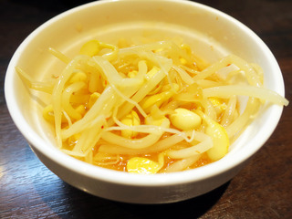 「七津屋」