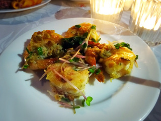 「HULA GRILL」