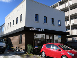 「MINOH BEER WAREHOUSE」