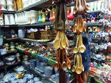「Waroros Market」
