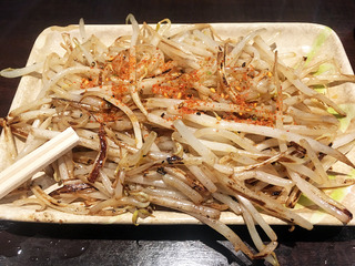 「七津屋」