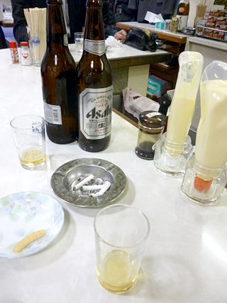 「銭小商店」