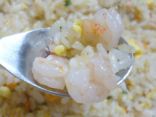 具だくさん海鮮炒飯