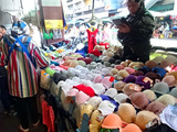 「Waroros Market」