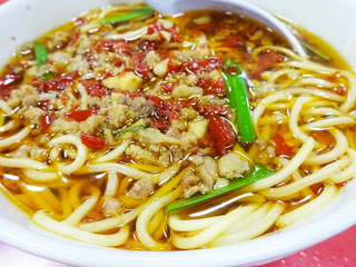「味仙」