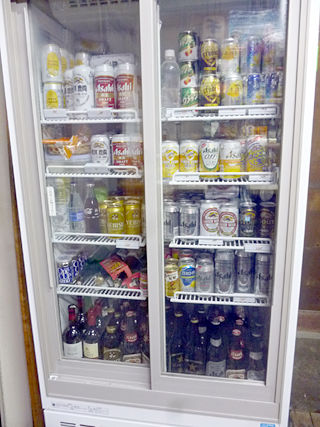 「向井酒店」