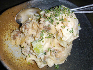 「和焼肉 BAMBINO」ポテサラ
