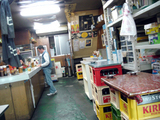 「岡室酒店」店内