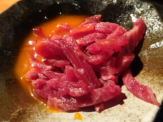 「炭火焼肉たむら」