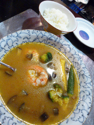 「ラヴィリンス」