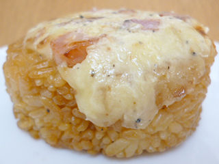 こんがり焼いたチーズベーコン