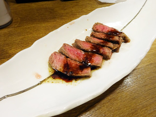 「新橋へそ」