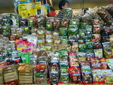 「Waroros Market」
