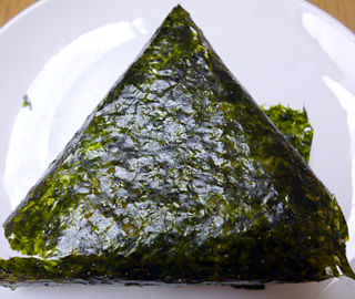 韓国海苔手巻豚カルビ焼肉