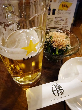 「膠」