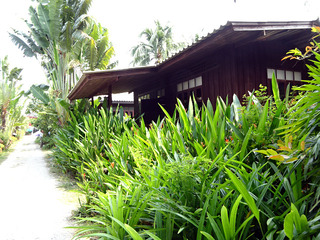 「Lotus Village Hotel」