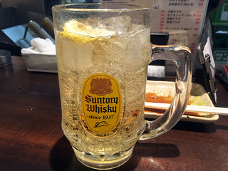 「七津屋」