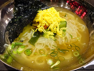「焼肉TORAJI」