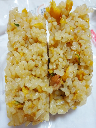 香ばし焼めしおむすび