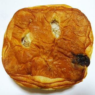 くるみレーズンデニッシュ<チーズクリーム>