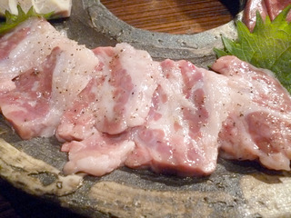 「萬野屋」