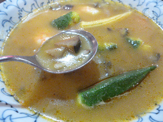 「ラヴィリンス」