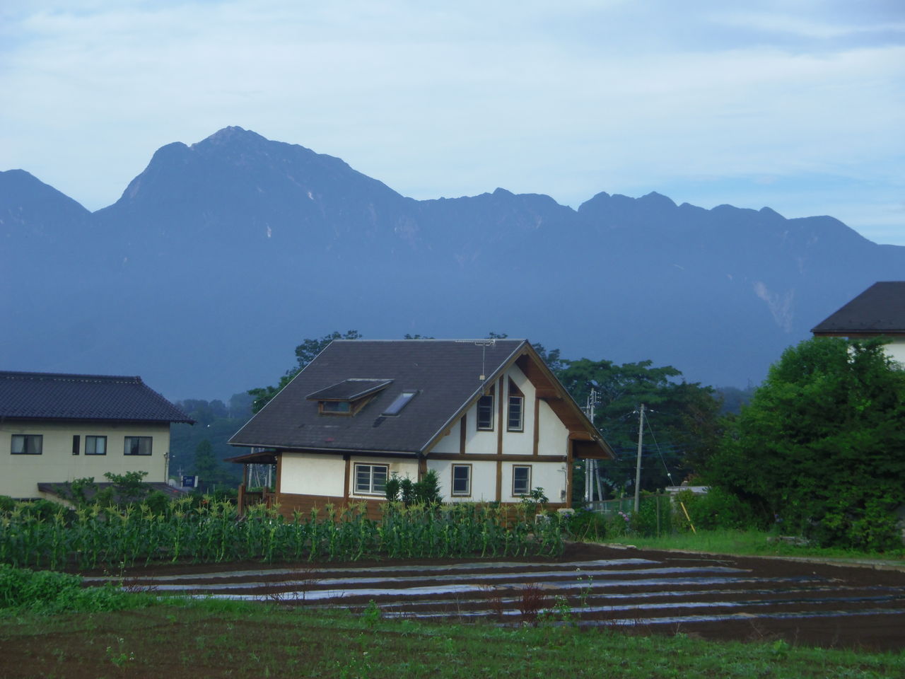 富浦海岸と八ヶ岳南麓と 二つの別荘生活の始まり Tomiura414のblog ソロ登山家フム君の海と山の別荘日記