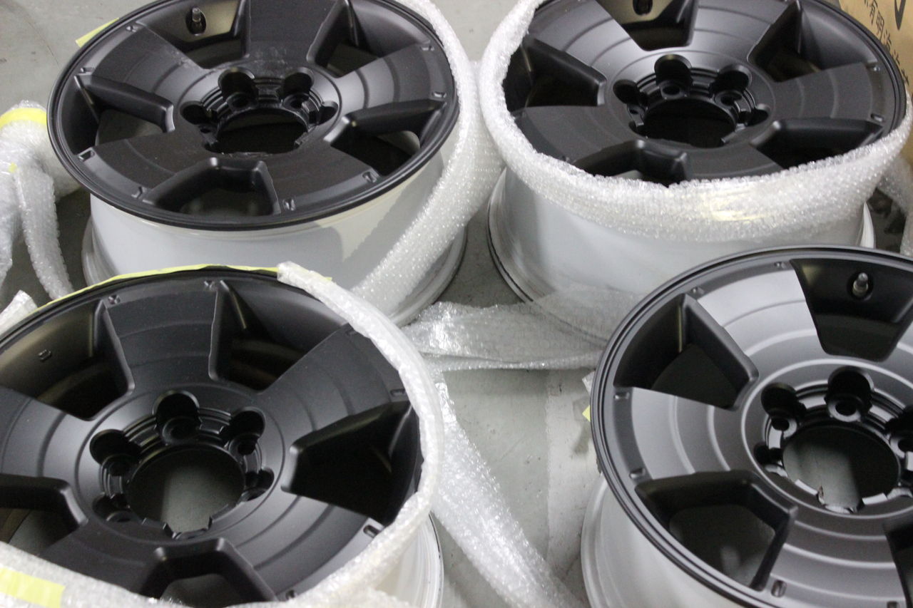 ☆ハイラックスサーフ215 純正ホイール☆ : ハイラックスサーフ専門