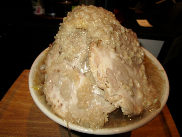 新宿３丁目 ソバージュ 豚ラーメン Tommyのきままなグルメランチ日記