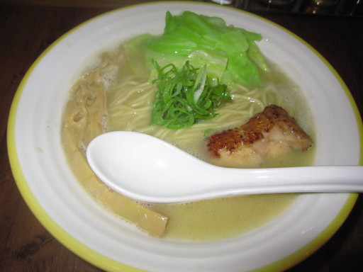 新宿御苑 鶏そば 志いな 鶏白湯そば Tommyのきままなグルメランチ日記