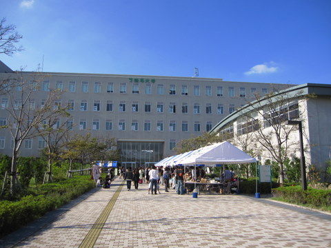 新浦安 了徳寺大学 学食 坦々麺 Tommyのきままなグルメランチ日記 新浦安 了徳寺大学 学食 坦々麺 Tommyのきままなグルメランチ日記