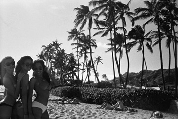 406641_971443771926_19500876_40695098_159518281_n