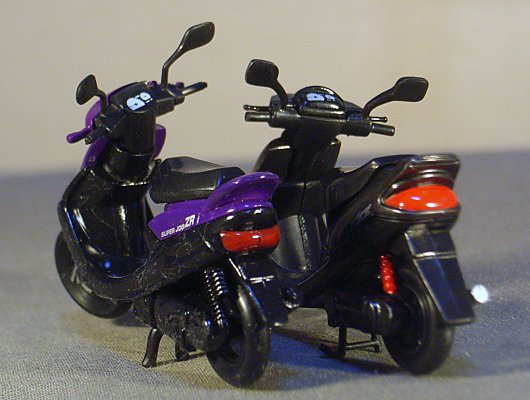 □☆ローソン限定 僕らの青春フットワーク！ 写せ 80s-90s