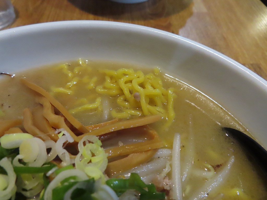 清田の人気店 らーめん たけ蔵 で新メニュー酸辣湯麺と進化するチャーシュー 旅 食 酒 そして猫
