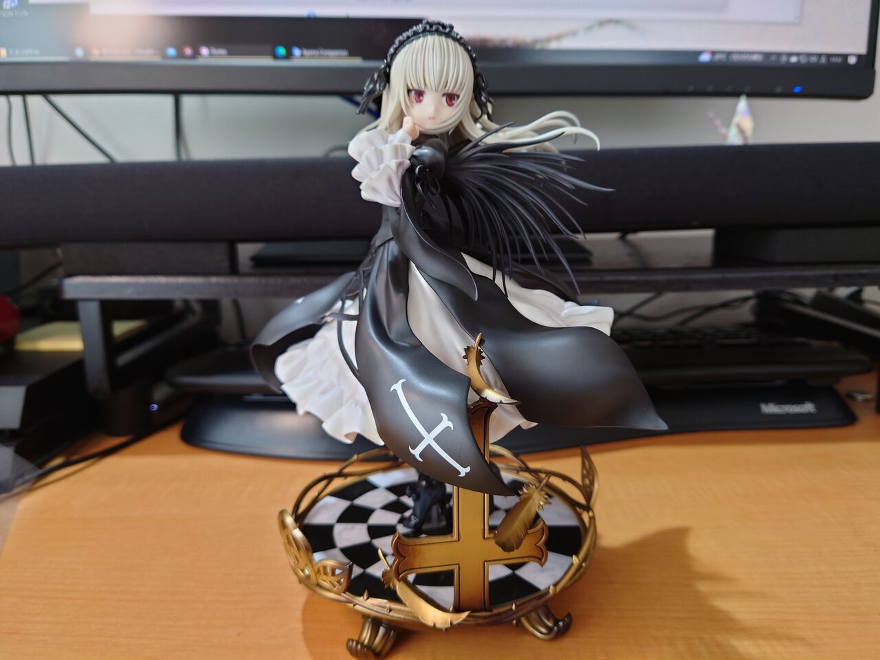 フレア 水銀燈 : 言いたい放題ローゼンメイデン