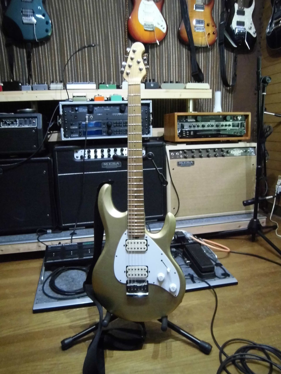 MUSICMAN SILHOUETTE : Stick with Sound !!!