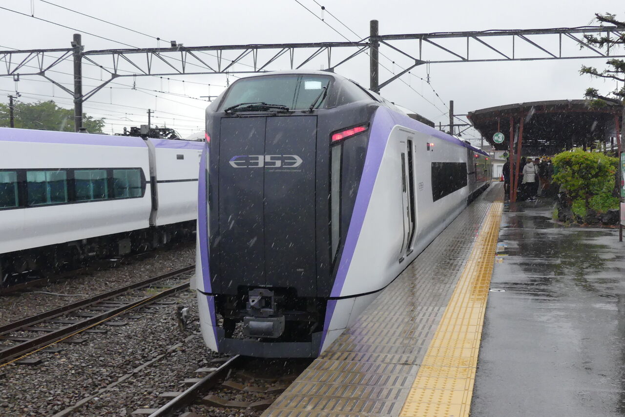 ア*ス様 希少 鉄道 サボ（ホーロー製 行先板）急行 かわぐち × 急行 かいじ 希少 鉄道 サボ（ホーロー製 行先板）急行 かわぐち × 急行
