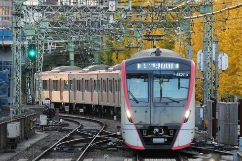 P1005922
