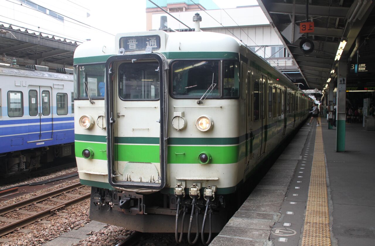 鮮烈デビュー！E653系1000番台車・特急［いなほ］乗車記（H25.10.3