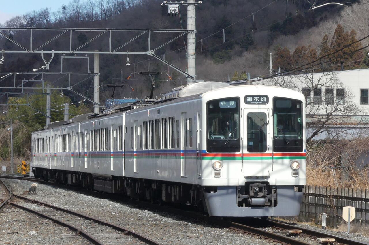 大幅値下げ　秩父鉄道　黒谷駅　駅名標　一点もの 埼玉県・秩父1泊2日女子旅⑰】秩父鉄道・和銅黒谷駅 | ☆幸せ