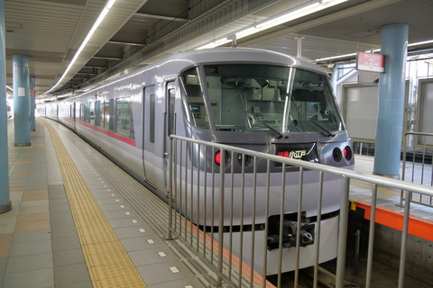 P1008146