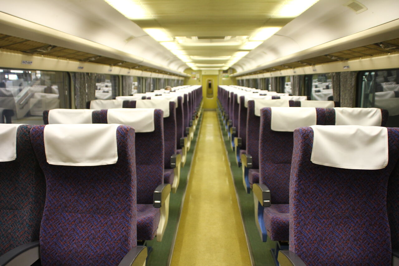 快速[花摘み南房総号]乗車記（H25.2.9） : TOMODACHIYA鉄道日記