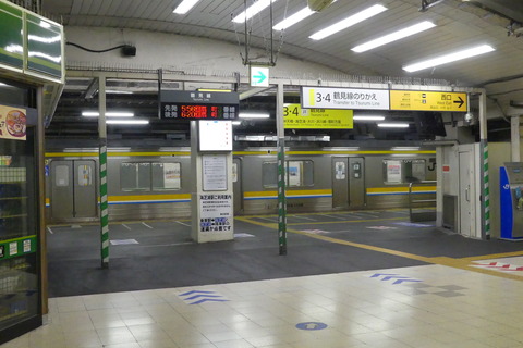 P1600892