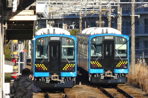 鶴見線E131系乗車記(2024.1.8) : TOMODACHIYA鉄道日記 鶴見線E131系乗車記(2024.1.8) : TOMODACHIYA鉄道日記